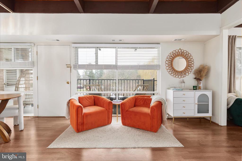 4901 AMERICANA DRIVE 202