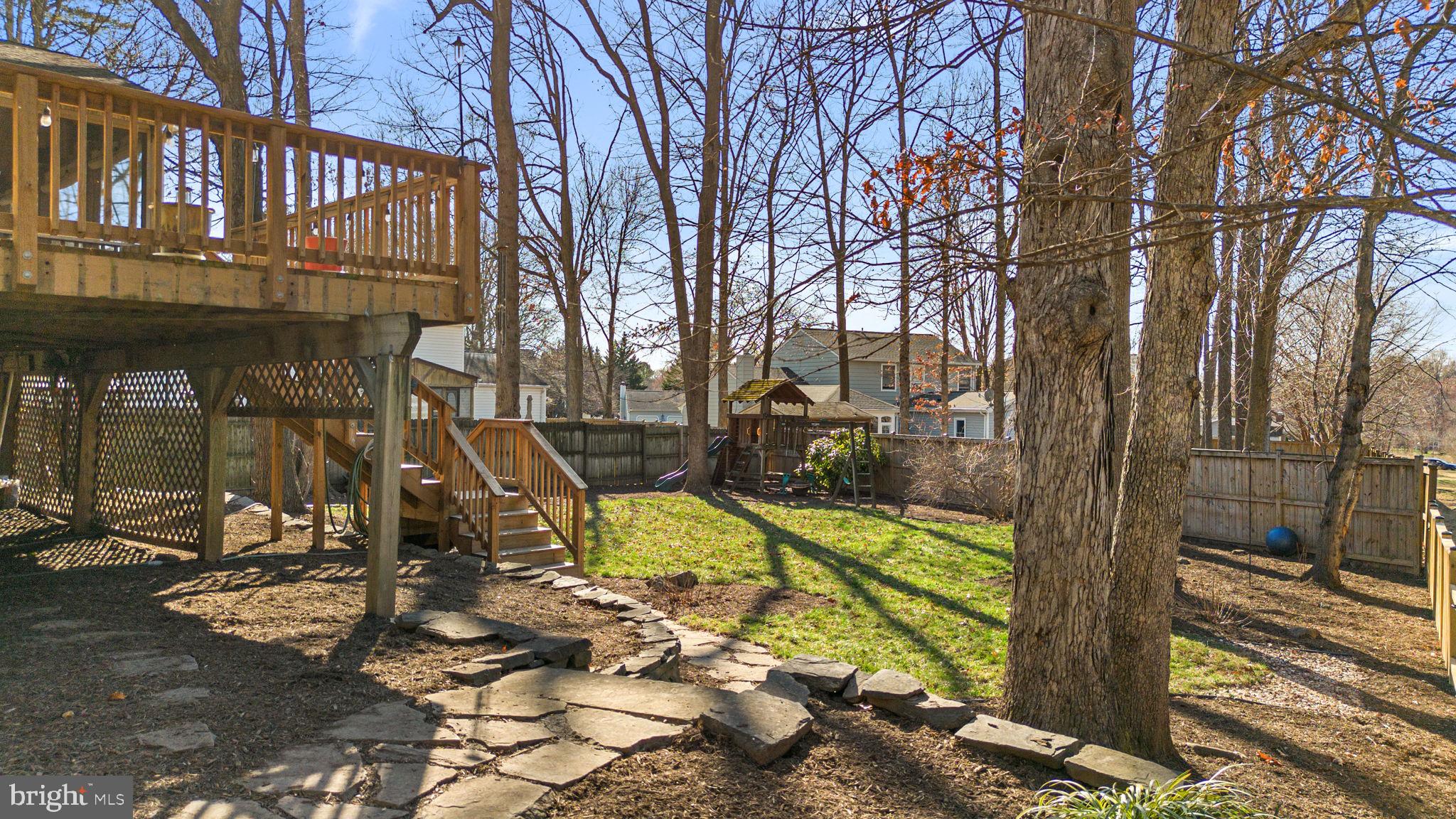 1530 POWELLS TAVERN PLACE