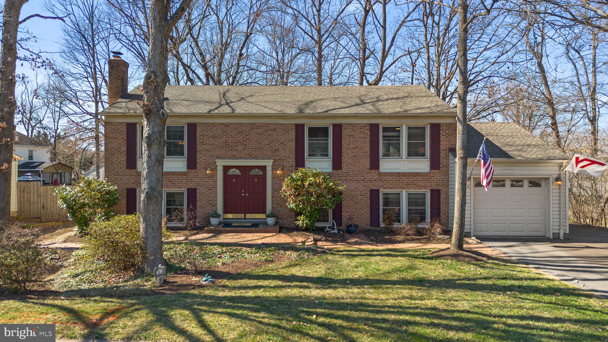 1530 POWELLS TAVERN PLACE