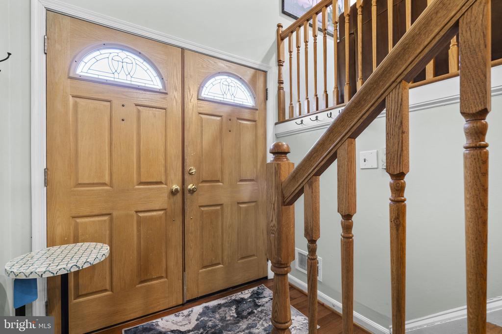 1530 POWELLS TAVERN PLACE