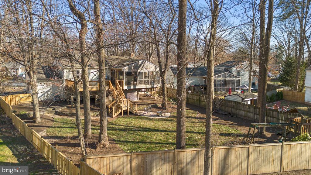 1530 POWELLS TAVERN PLACE