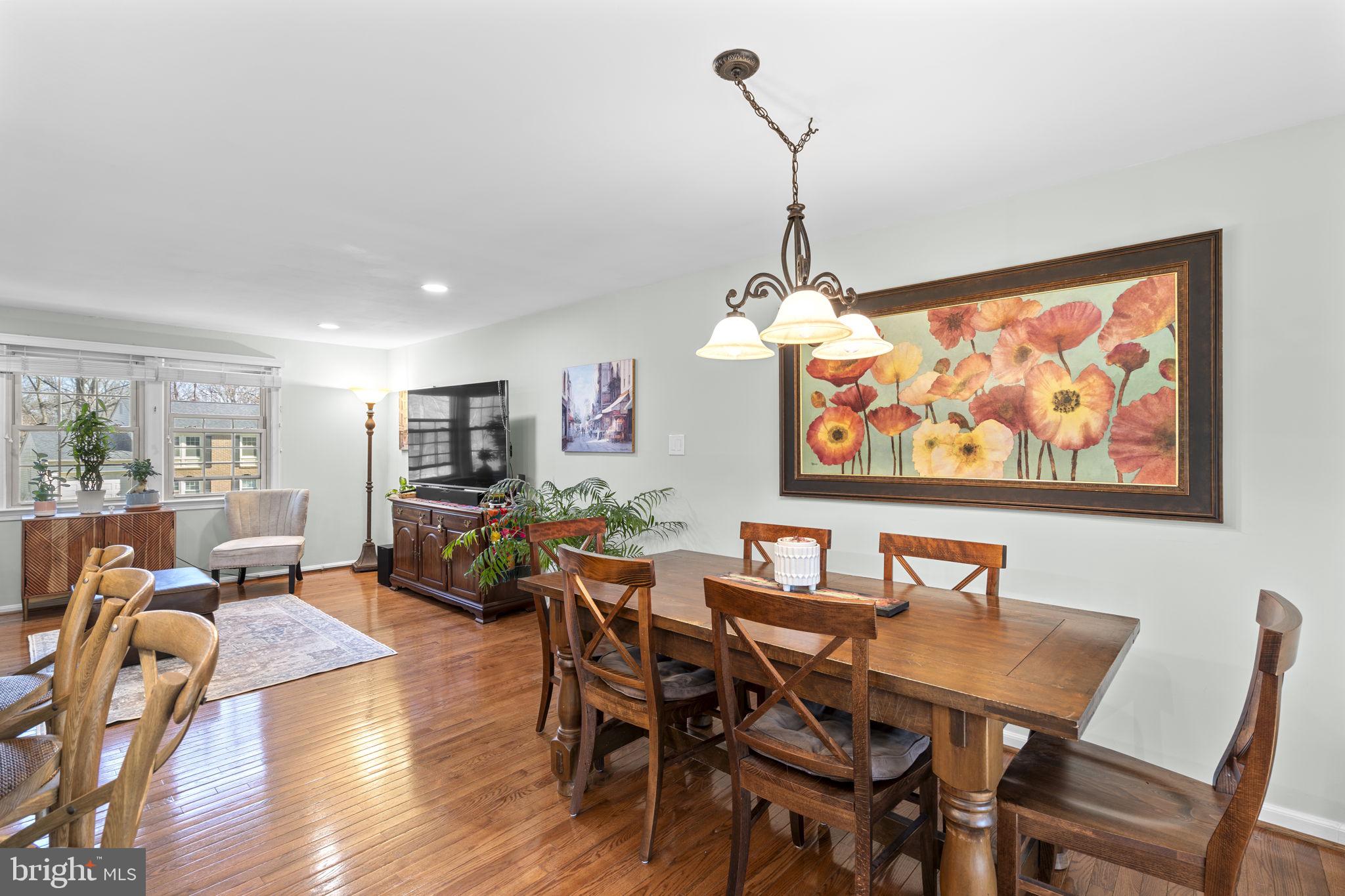 1530 POWELLS TAVERN PLACE