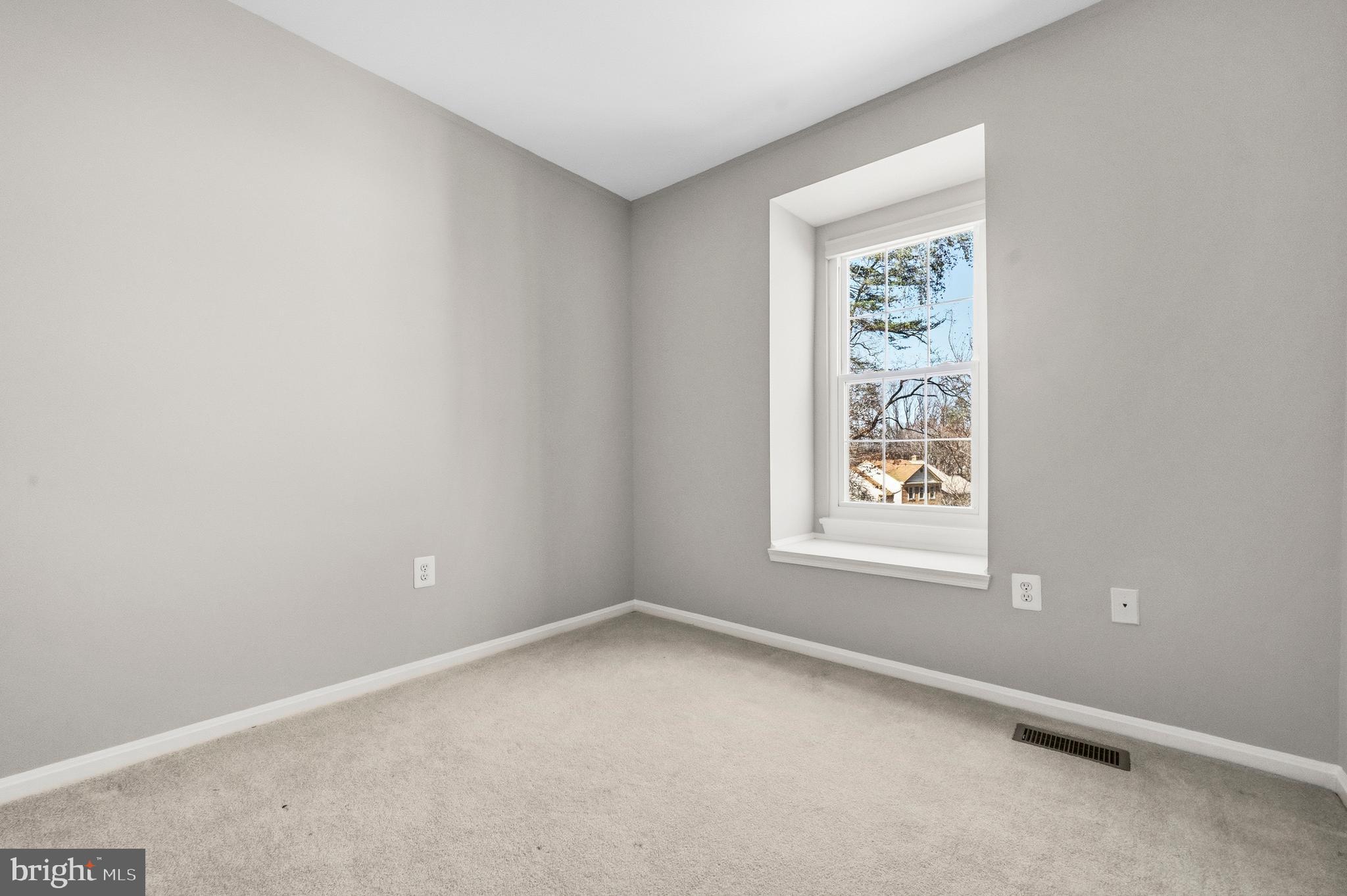 5907 WOOD SORRELS COURT