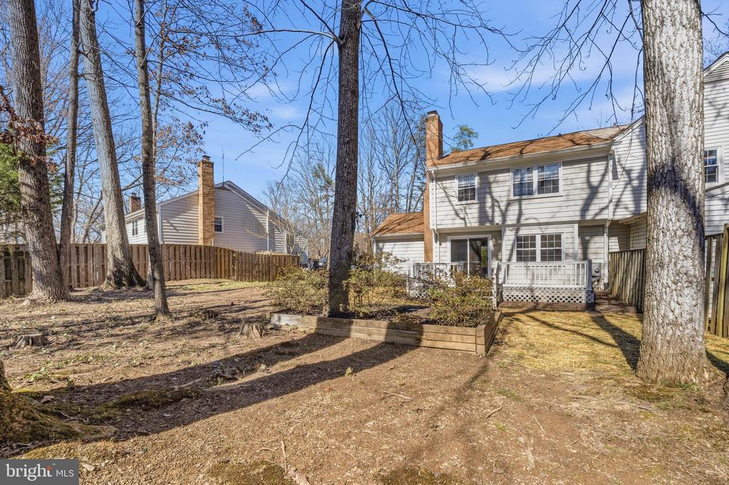 5907 WOOD SORRELS COURT