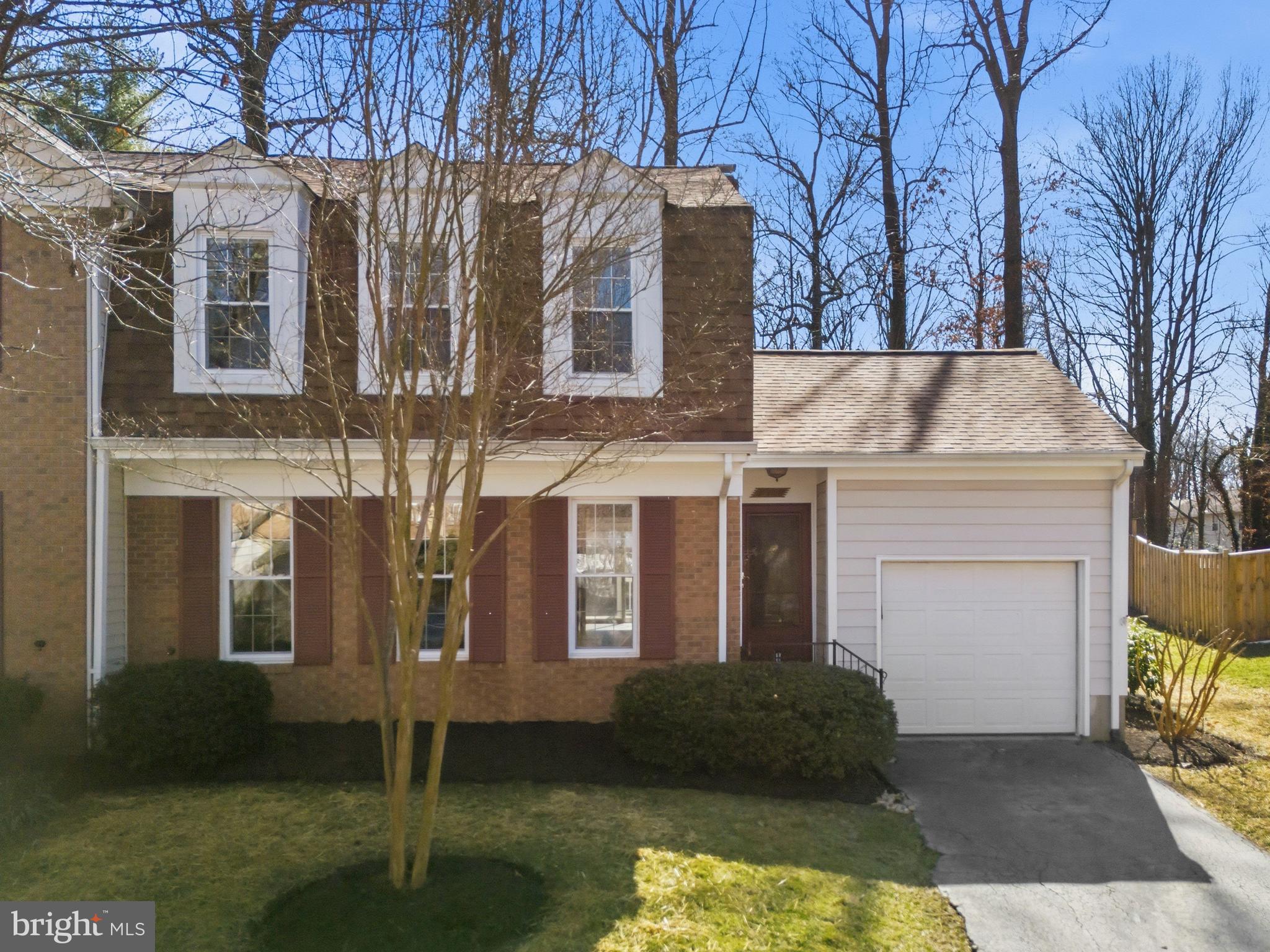 5907 WOOD SORRELS COURT