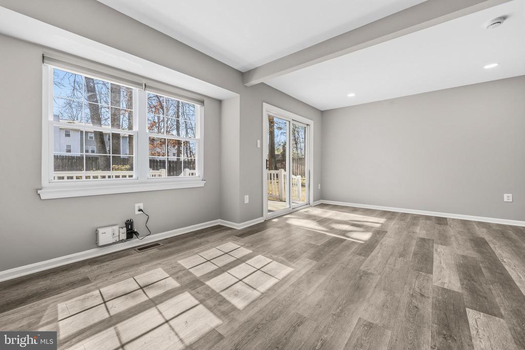 5907 WOOD SORRELS COURT