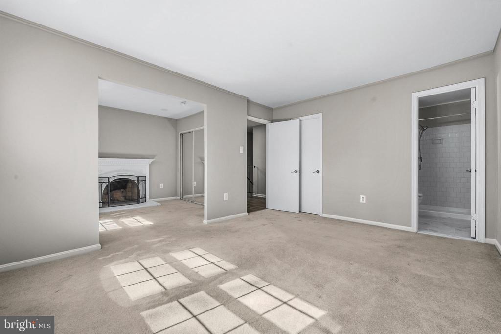 5907 WOOD SORRELS COURT
