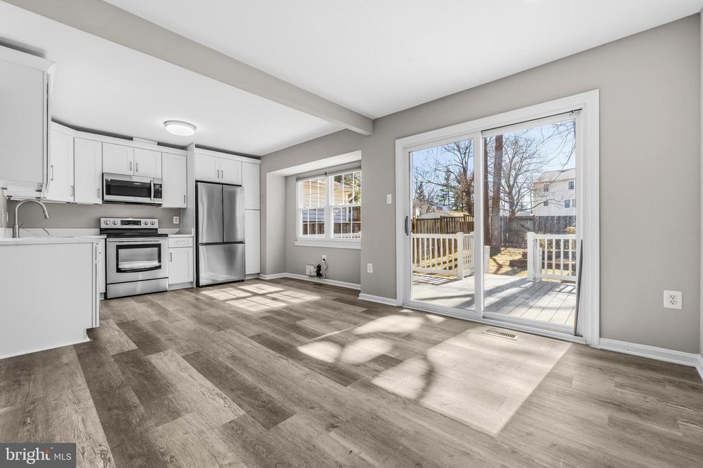 5907 WOOD SORRELS COURT