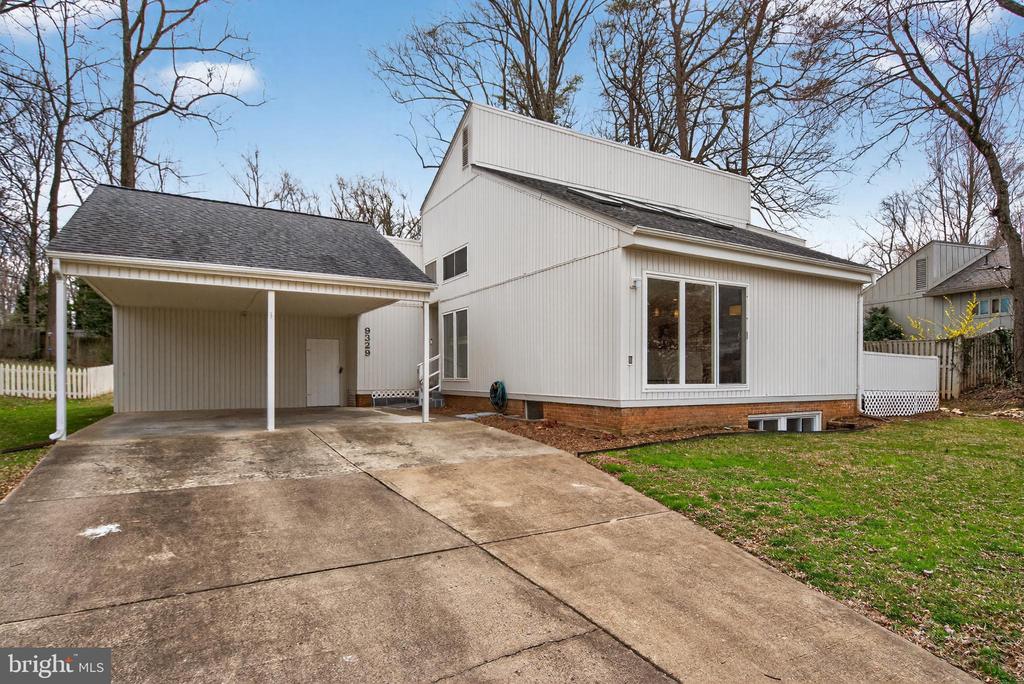 9329 RAINTREE ROAD