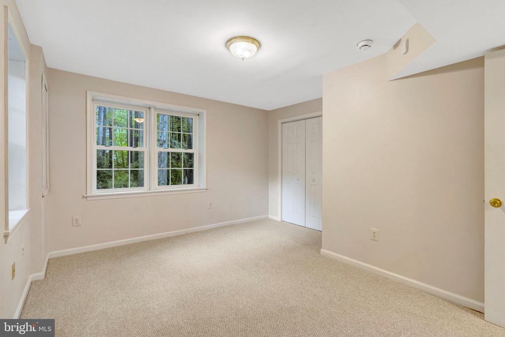11181 LONGWOOD GROVE DRIVE