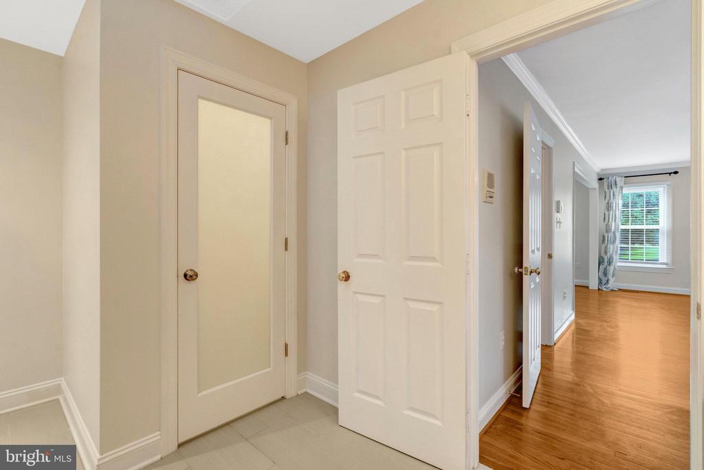 11181 LONGWOOD GROVE DRIVE