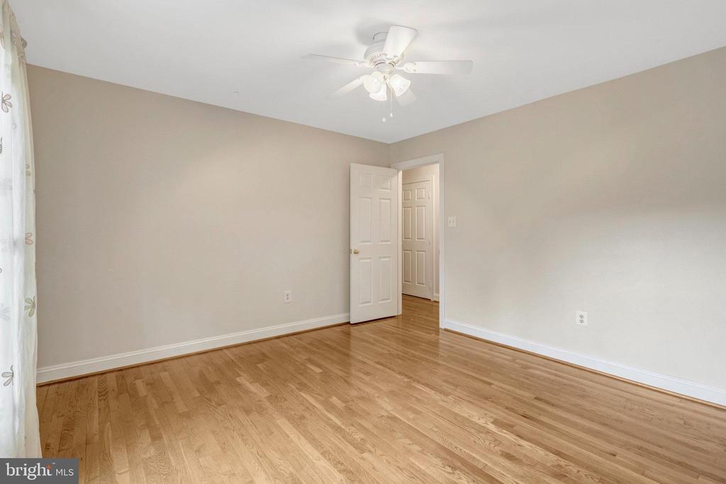 11181 LONGWOOD GROVE DRIVE
