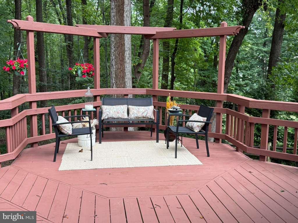 11181 LONGWOOD GROVE DRIVE