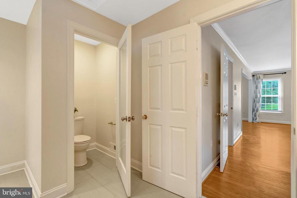 11181 LONGWOOD GROVE DRIVE