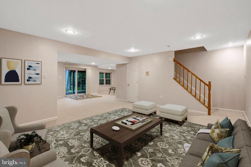 11181 LONGWOOD GROVE DRIVE
