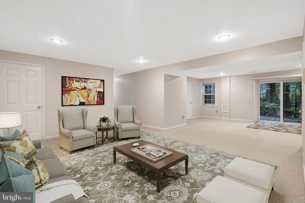 11181 LONGWOOD GROVE DRIVE
