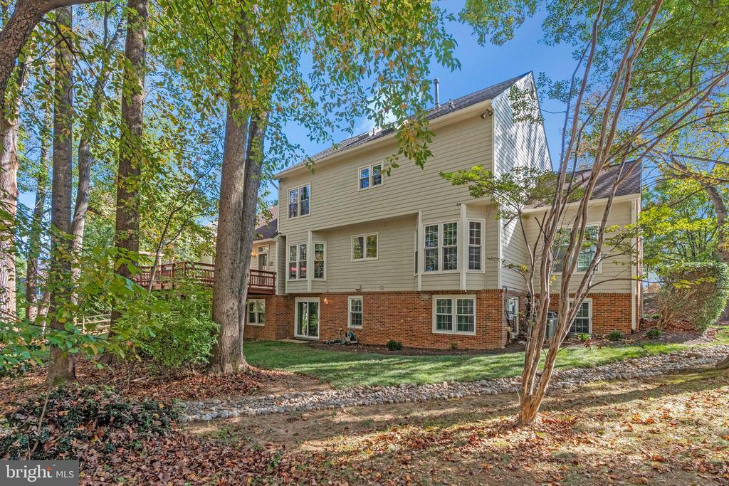 11181 LONGWOOD GROVE DRIVE