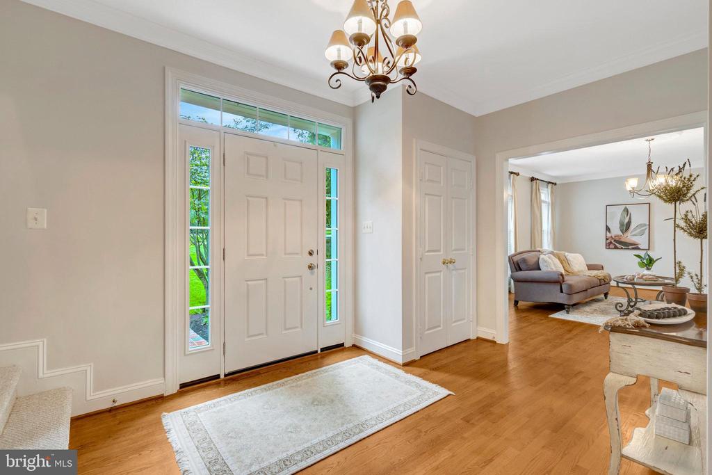 11181 LONGWOOD GROVE DRIVE