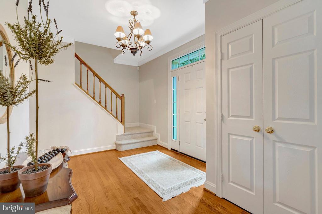 11181 LONGWOOD GROVE DRIVE