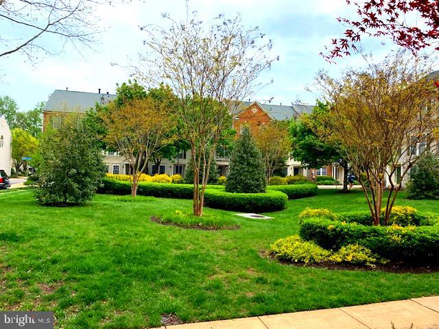 4372 THOMAS BRIGADE LANE