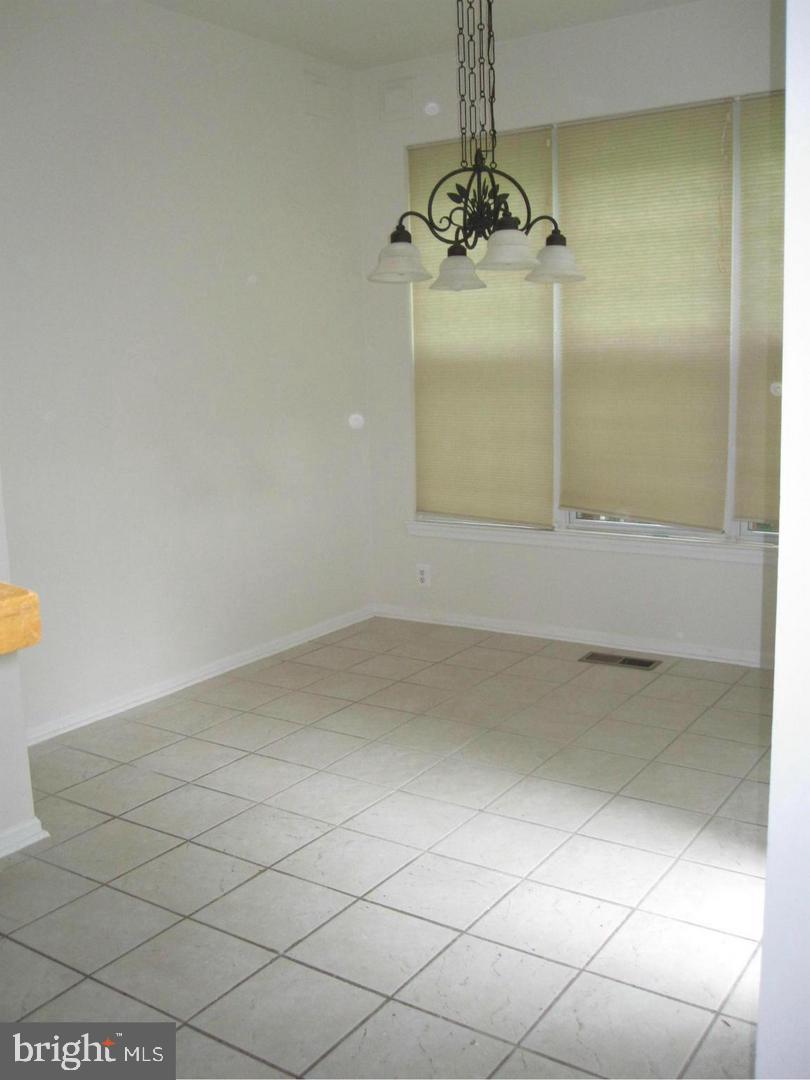 1225 WILD HAWTHORN WAY