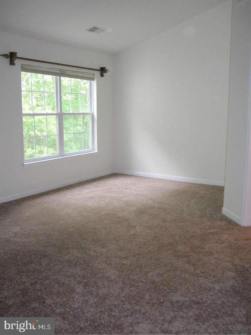 1225 WILD HAWTHORN WAY