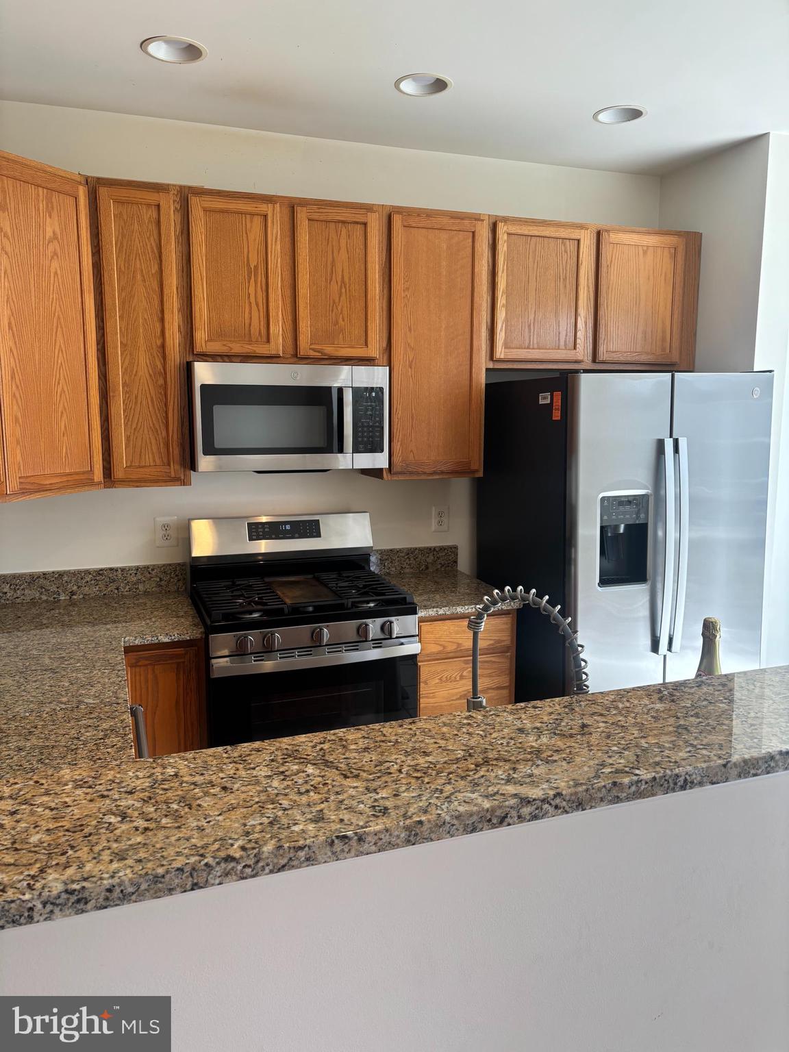 1225 WILD HAWTHORN WAY