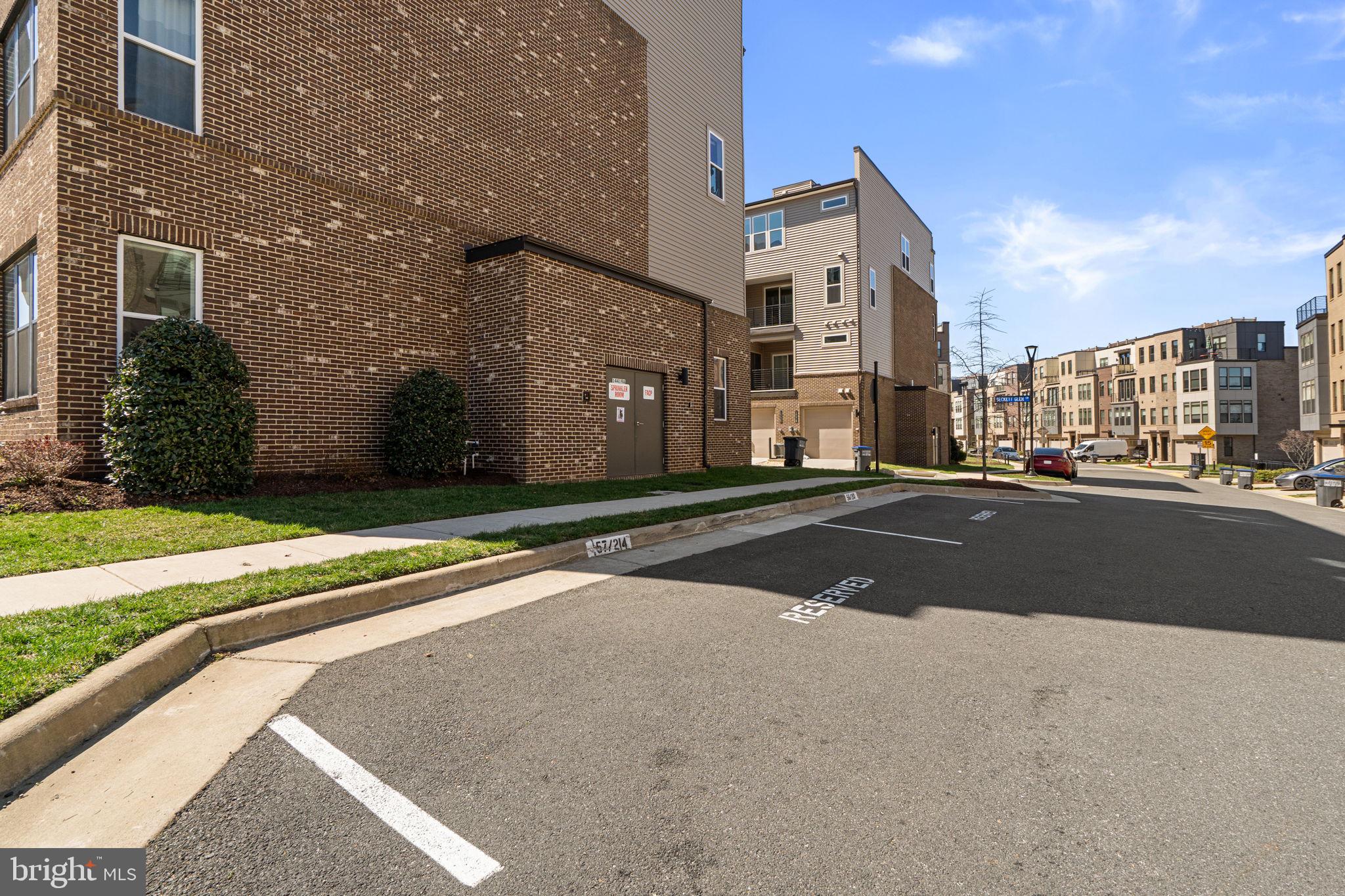 14420 BECKETT GLEN CIRCLE 902