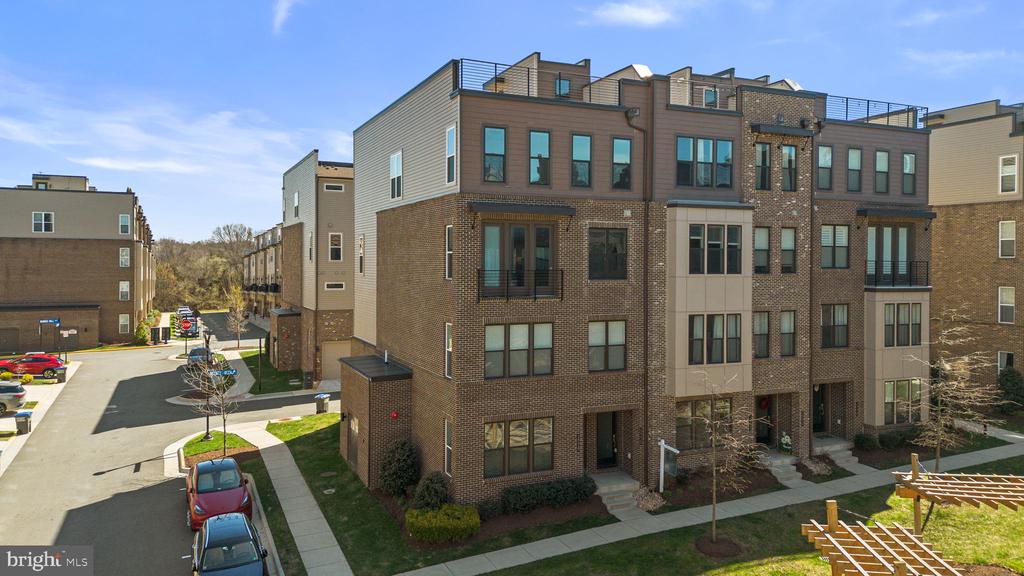 14420 BECKETT GLEN CIRCLE 902