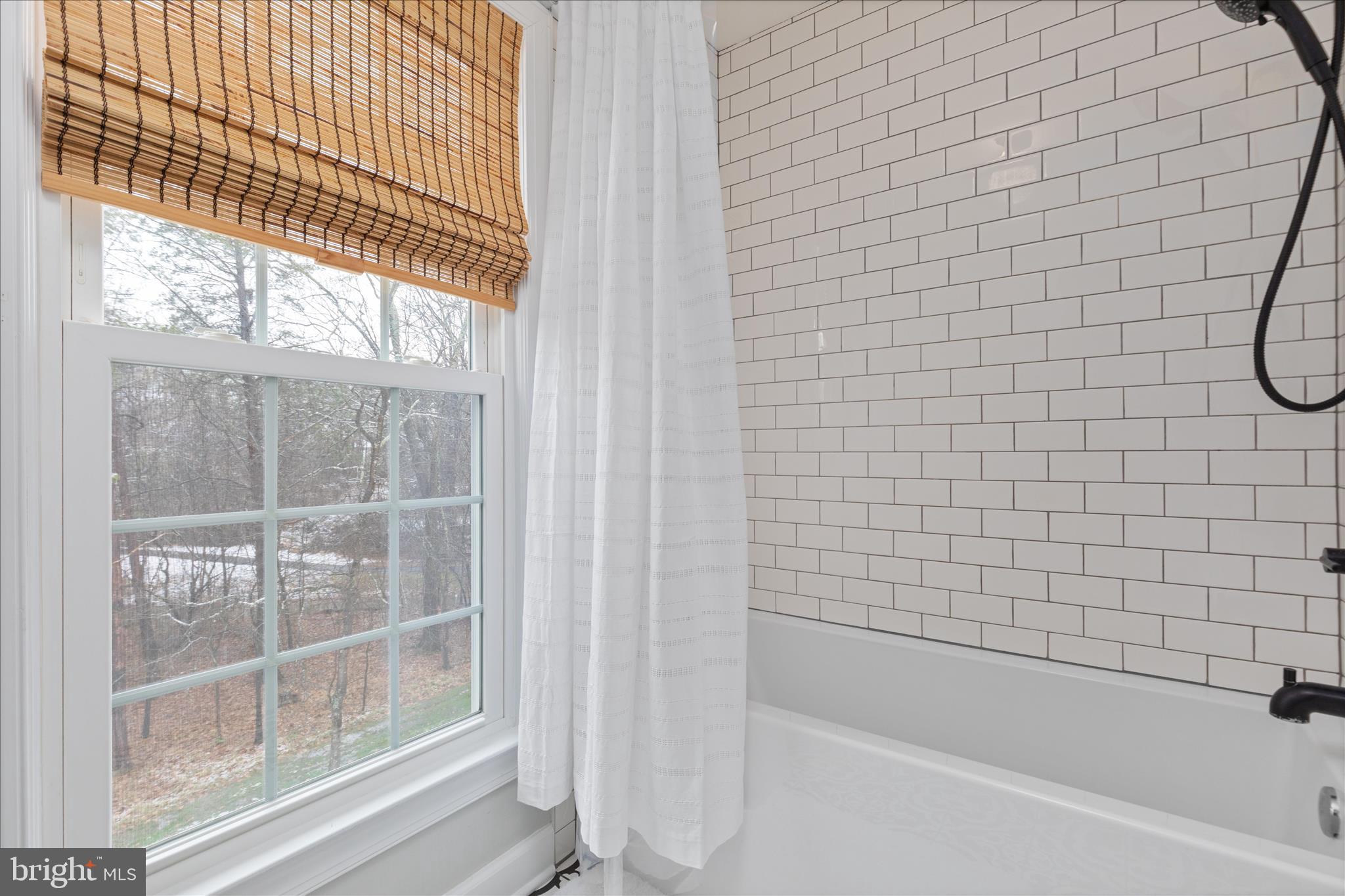 15567 EAGLE TAVERN LANE