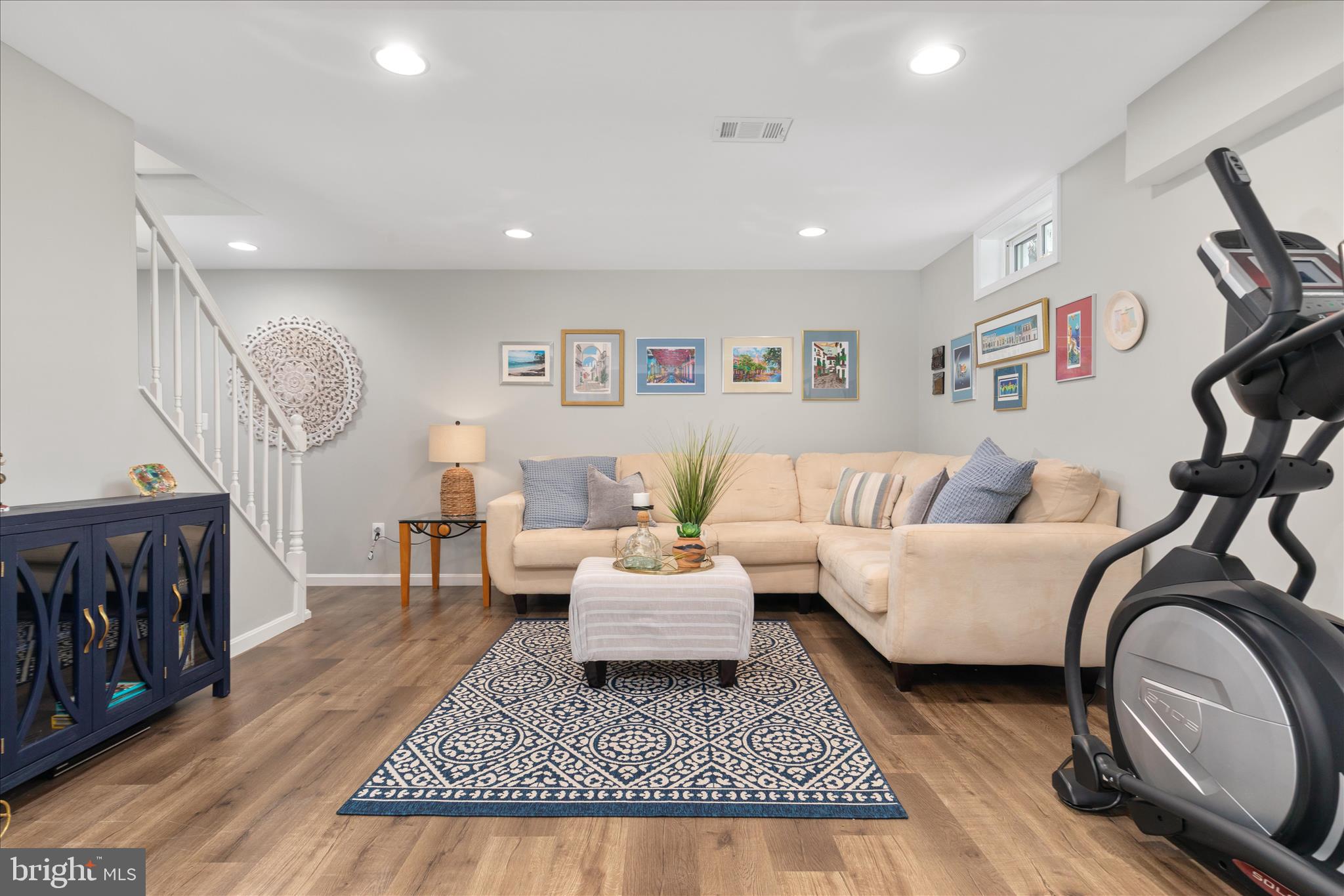 15567 EAGLE TAVERN LANE