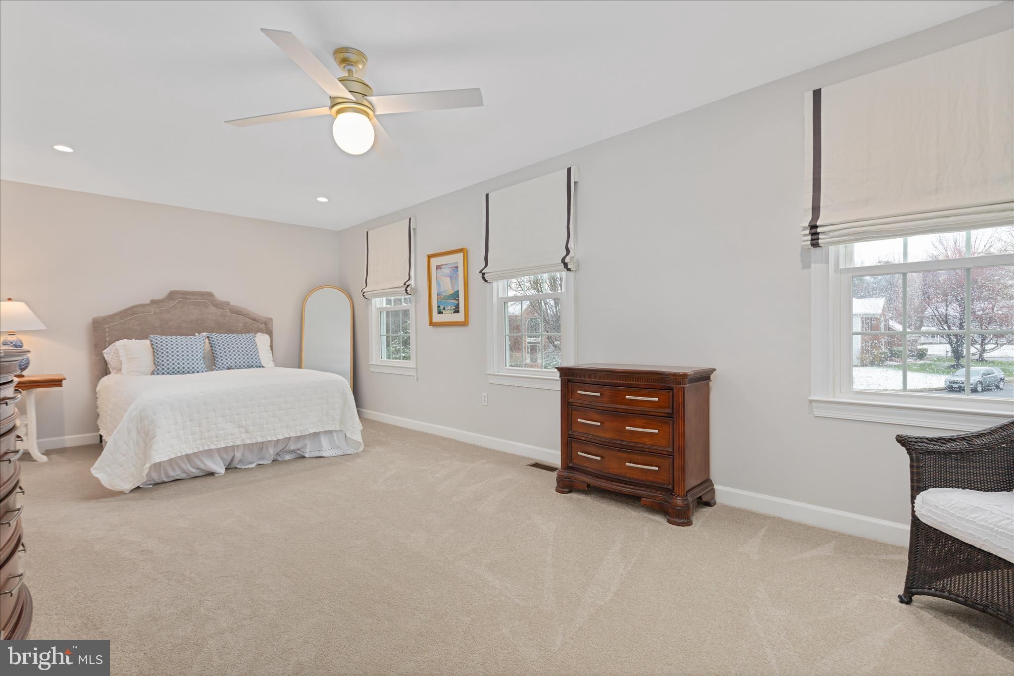 15567 EAGLE TAVERN LANE