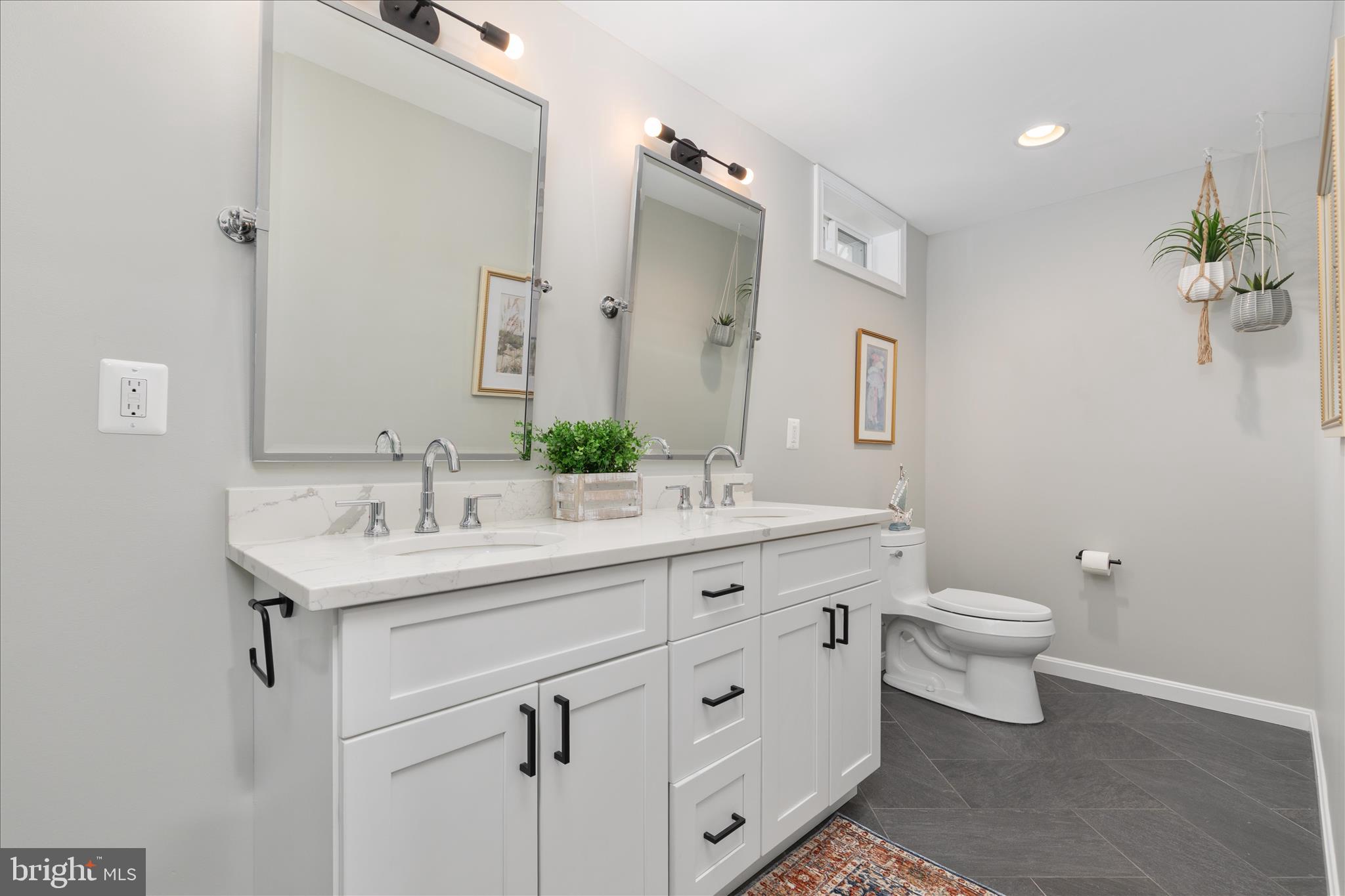 15567 EAGLE TAVERN LANE