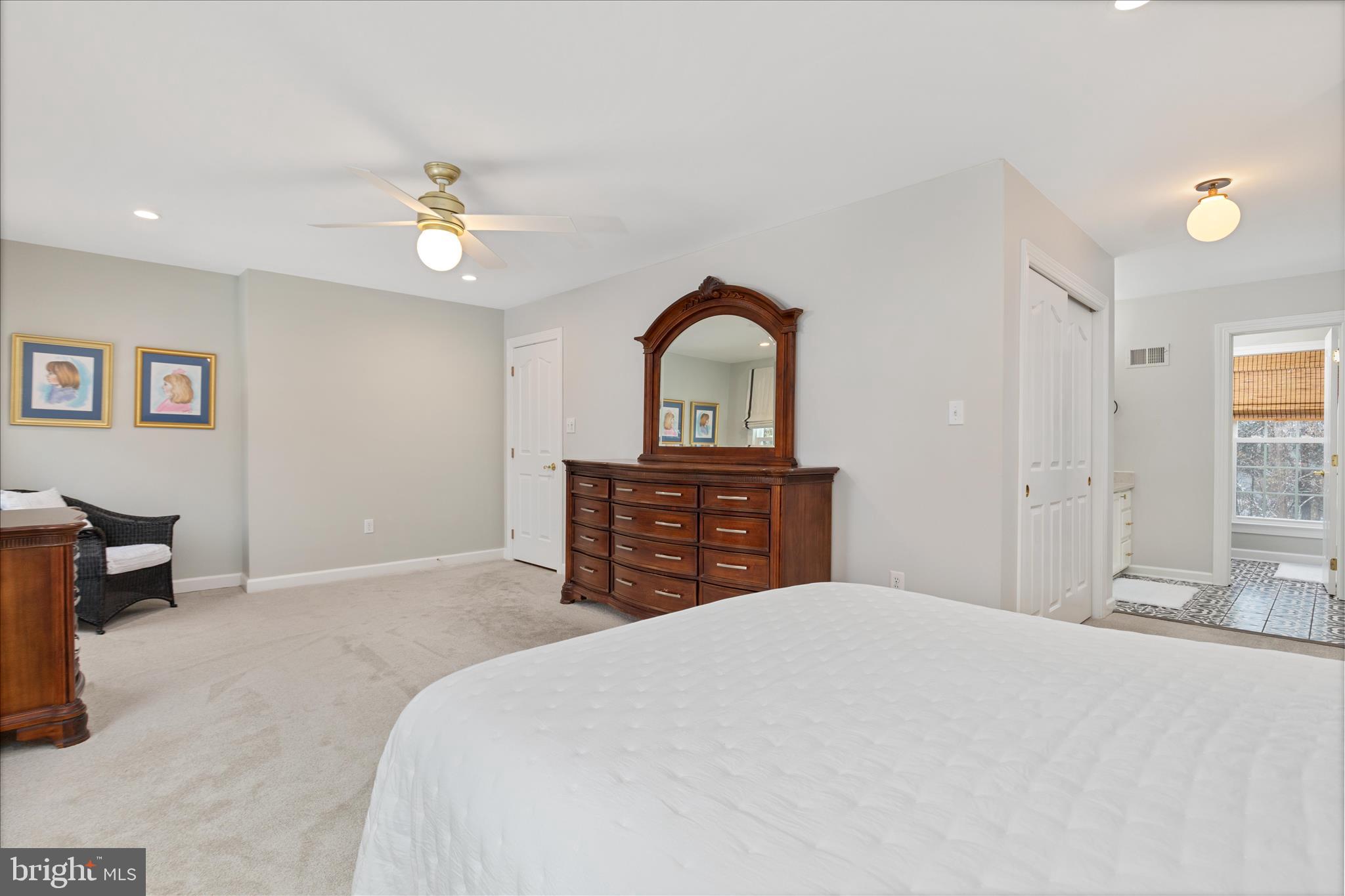 15567 EAGLE TAVERN LANE