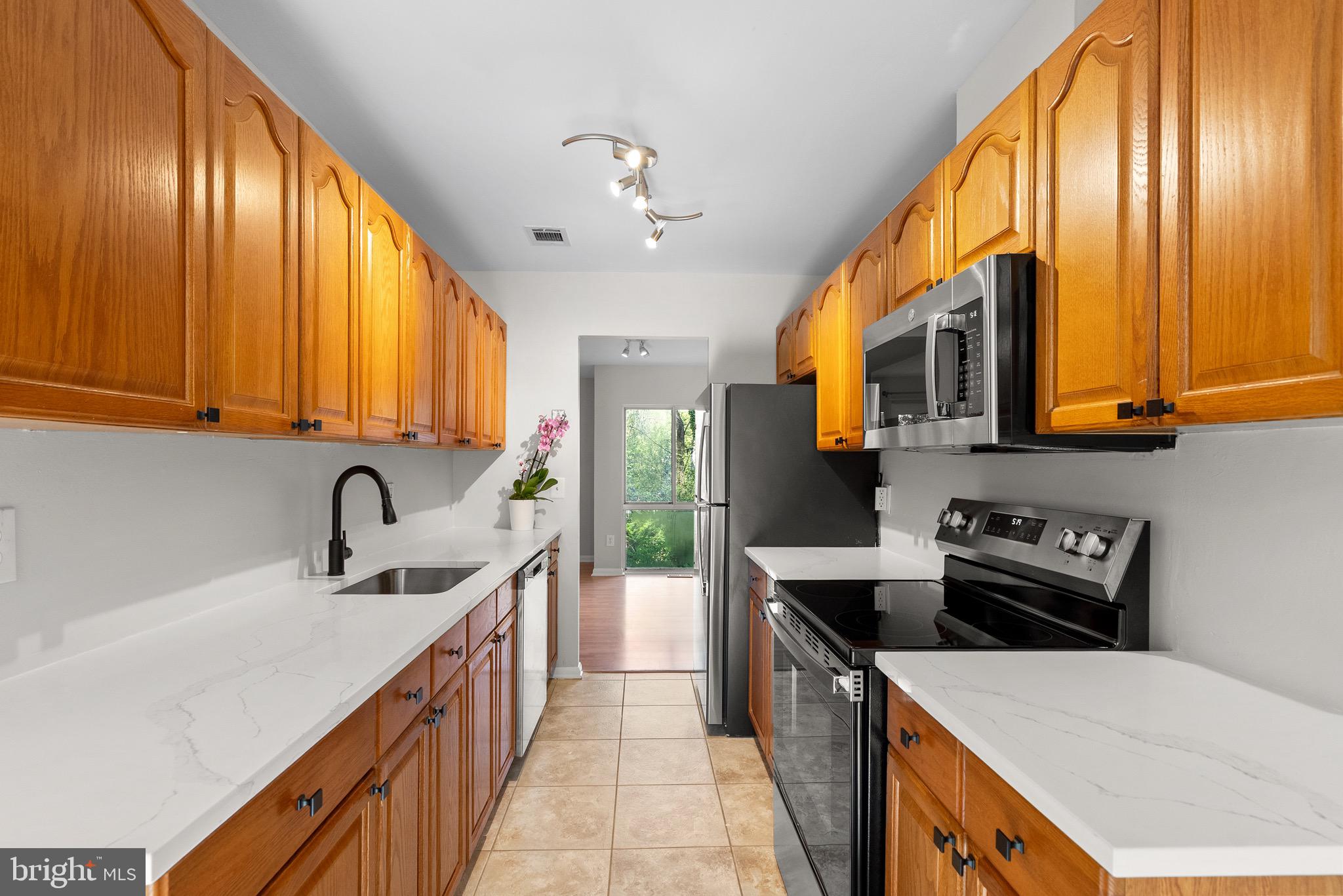 2346 MILLENNIUM LANE