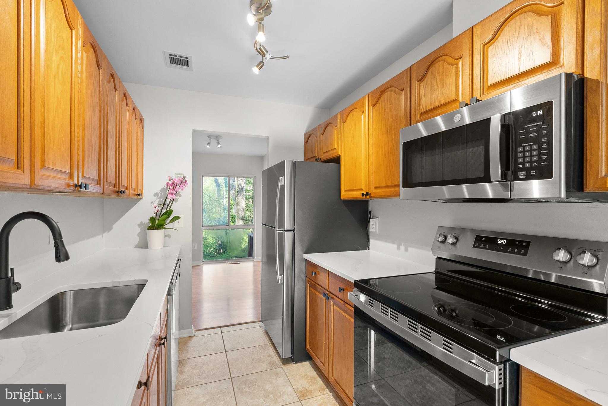 2346 MILLENNIUM LANE