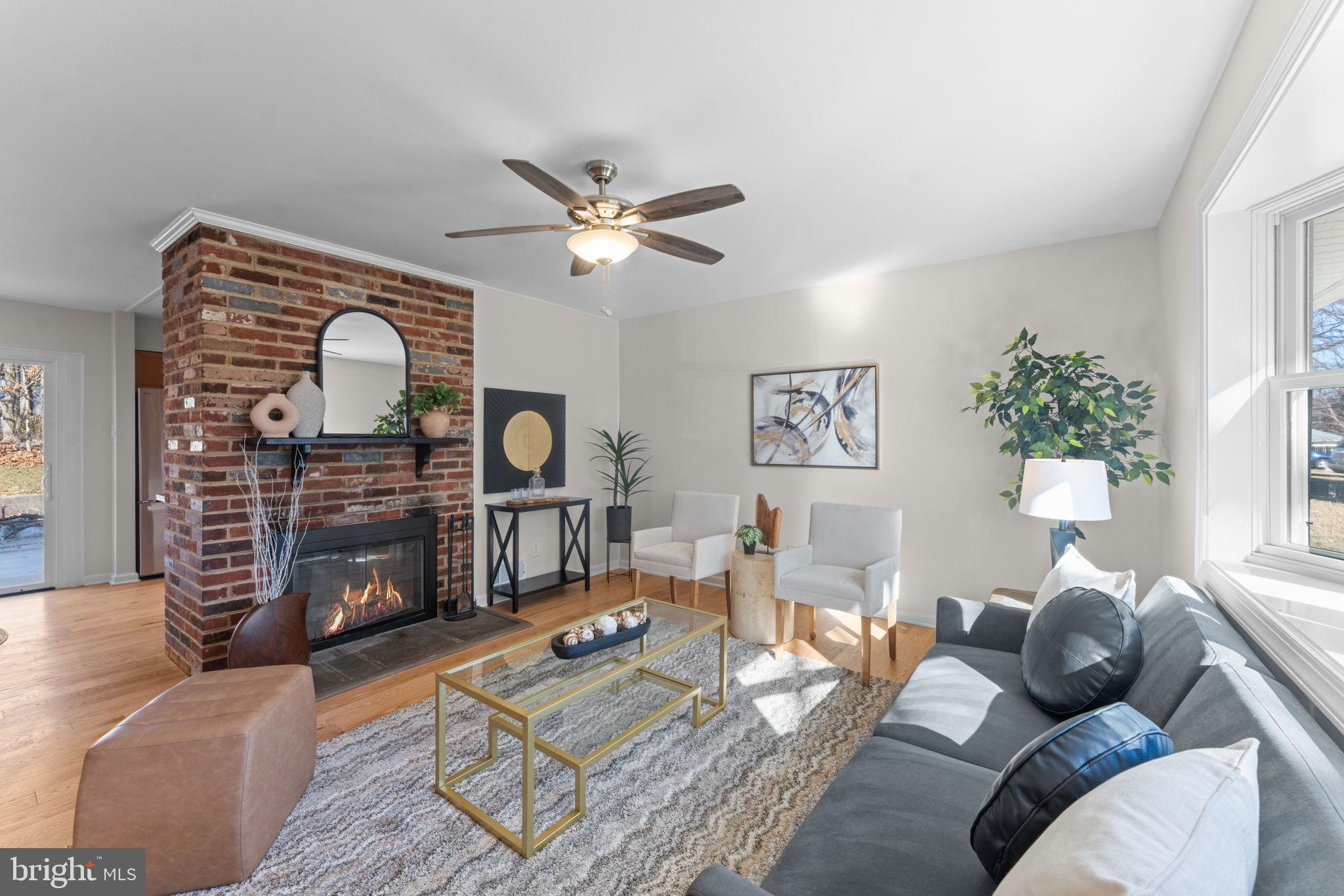 7448 LONG PINE DRIVE