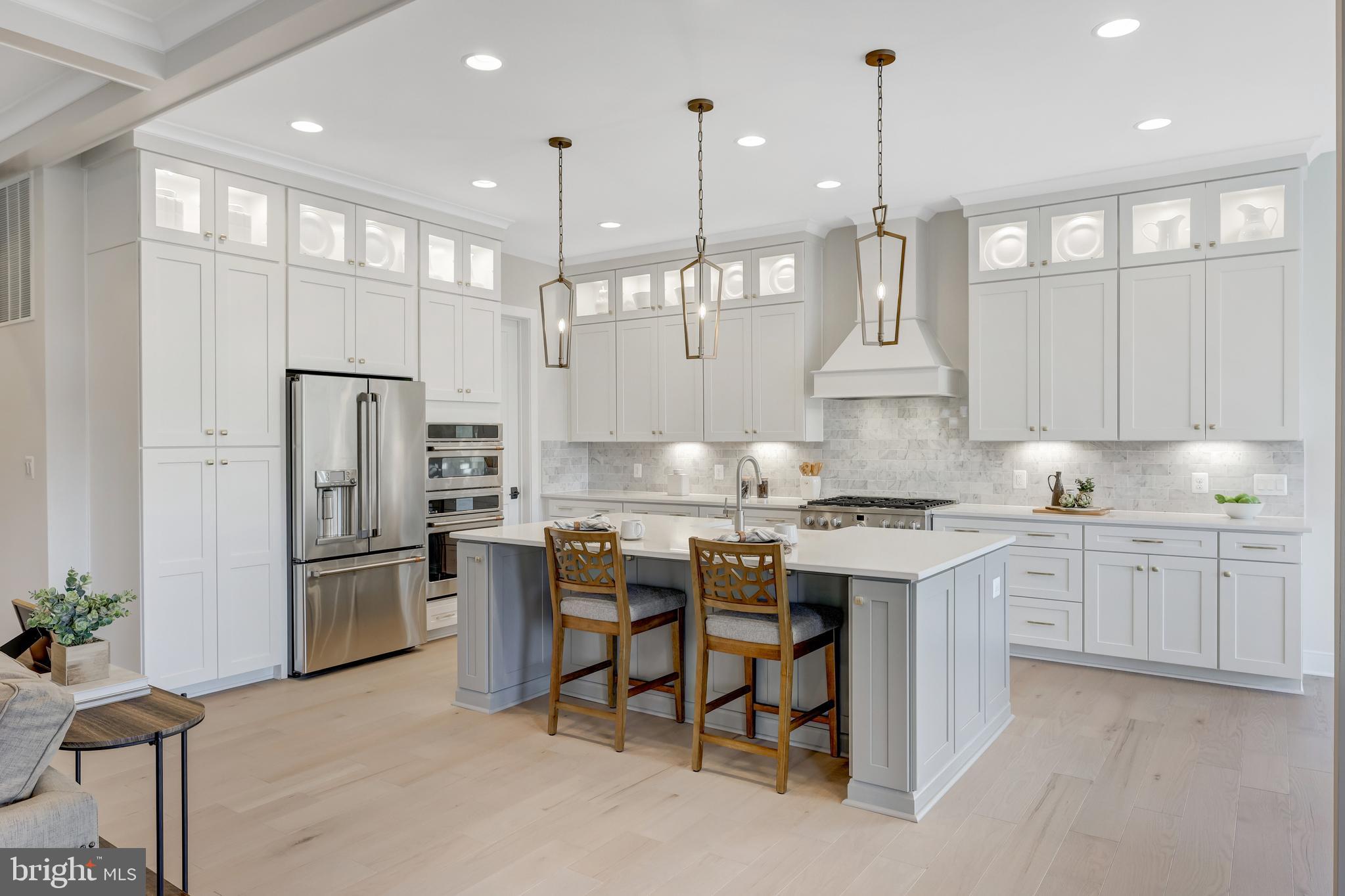 1429 SPRING VALE AVENUE