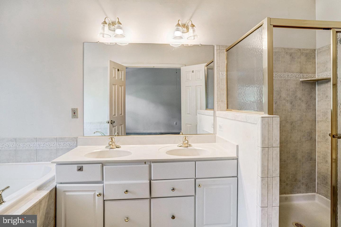 8408 JOVIN CIRCLE
