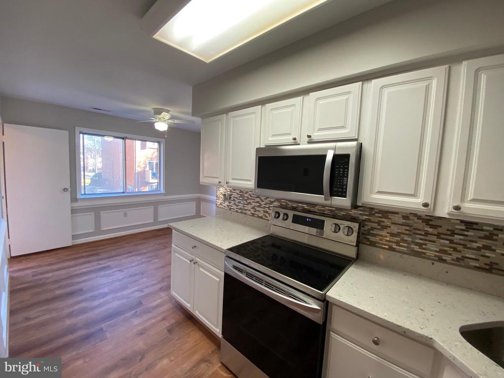 4597 LOGSDON DRIVE 36