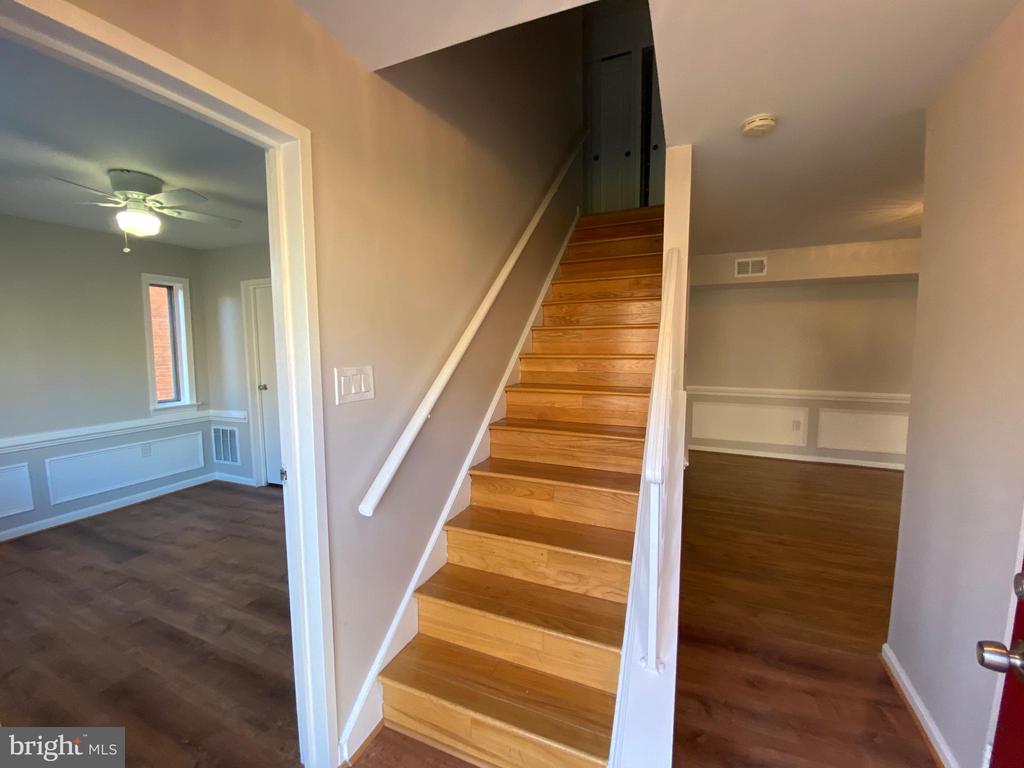 4597 LOGSDON DRIVE 36