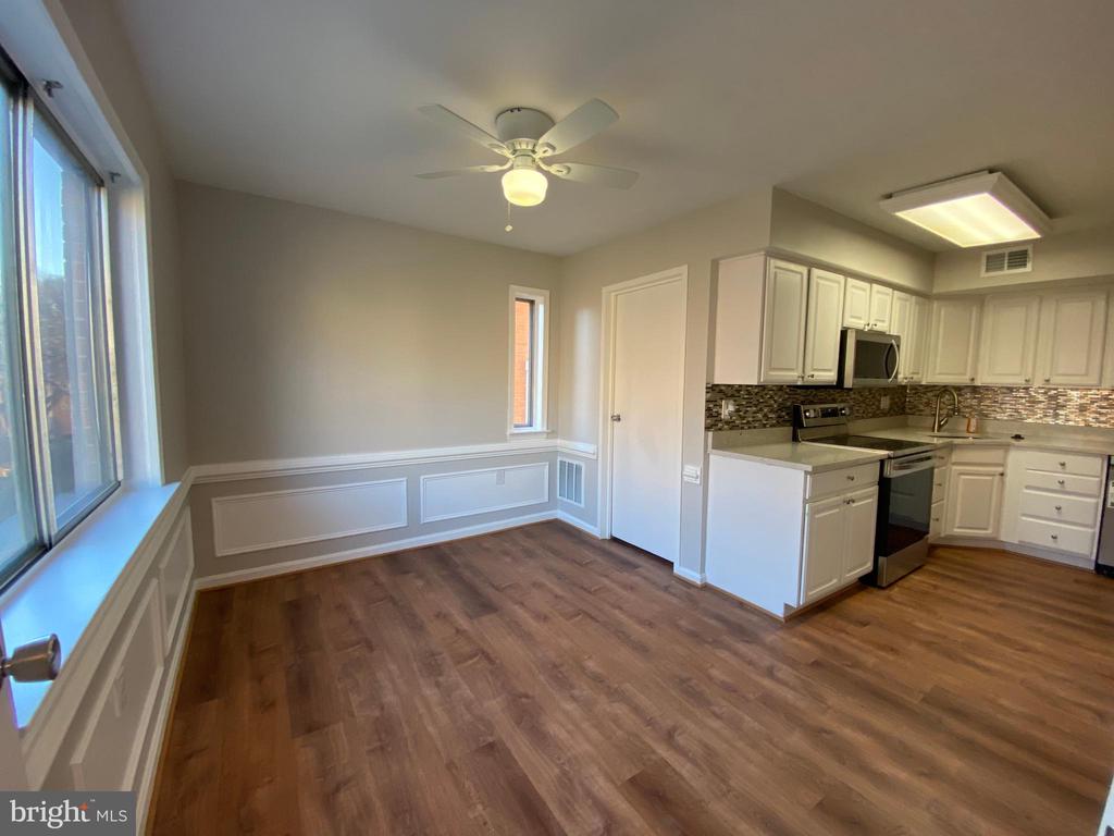 4597 LOGSDON DRIVE 36