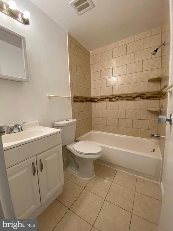 4597 LOGSDON DRIVE 36