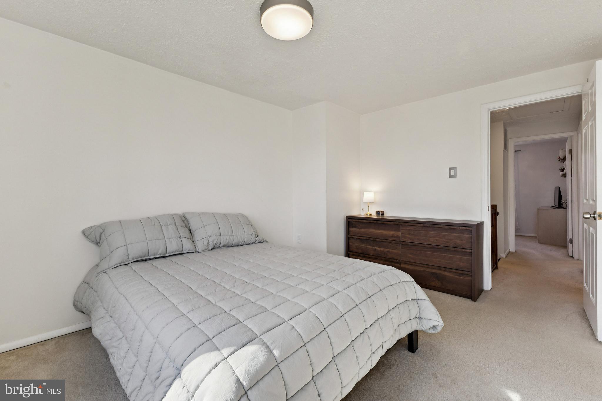 5851 ROCK FOREST COURT