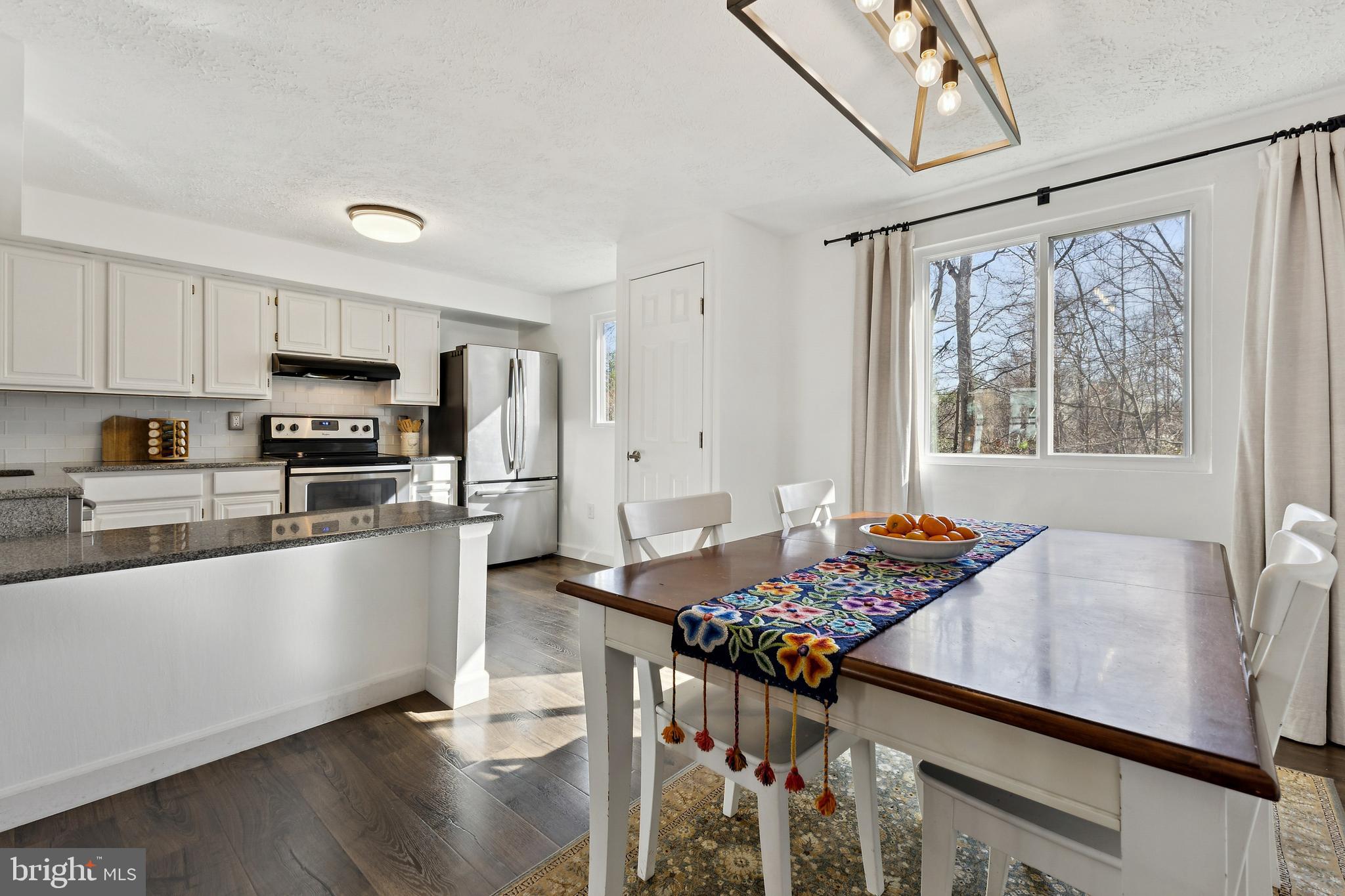 5851 ROCK FOREST COURT