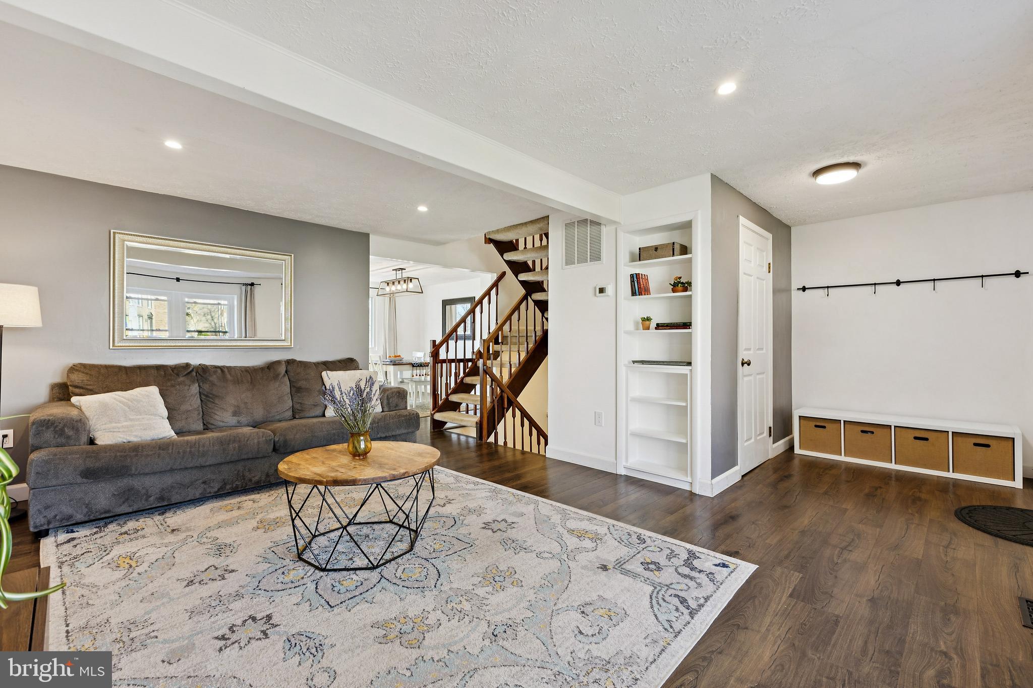 5851 ROCK FOREST COURT