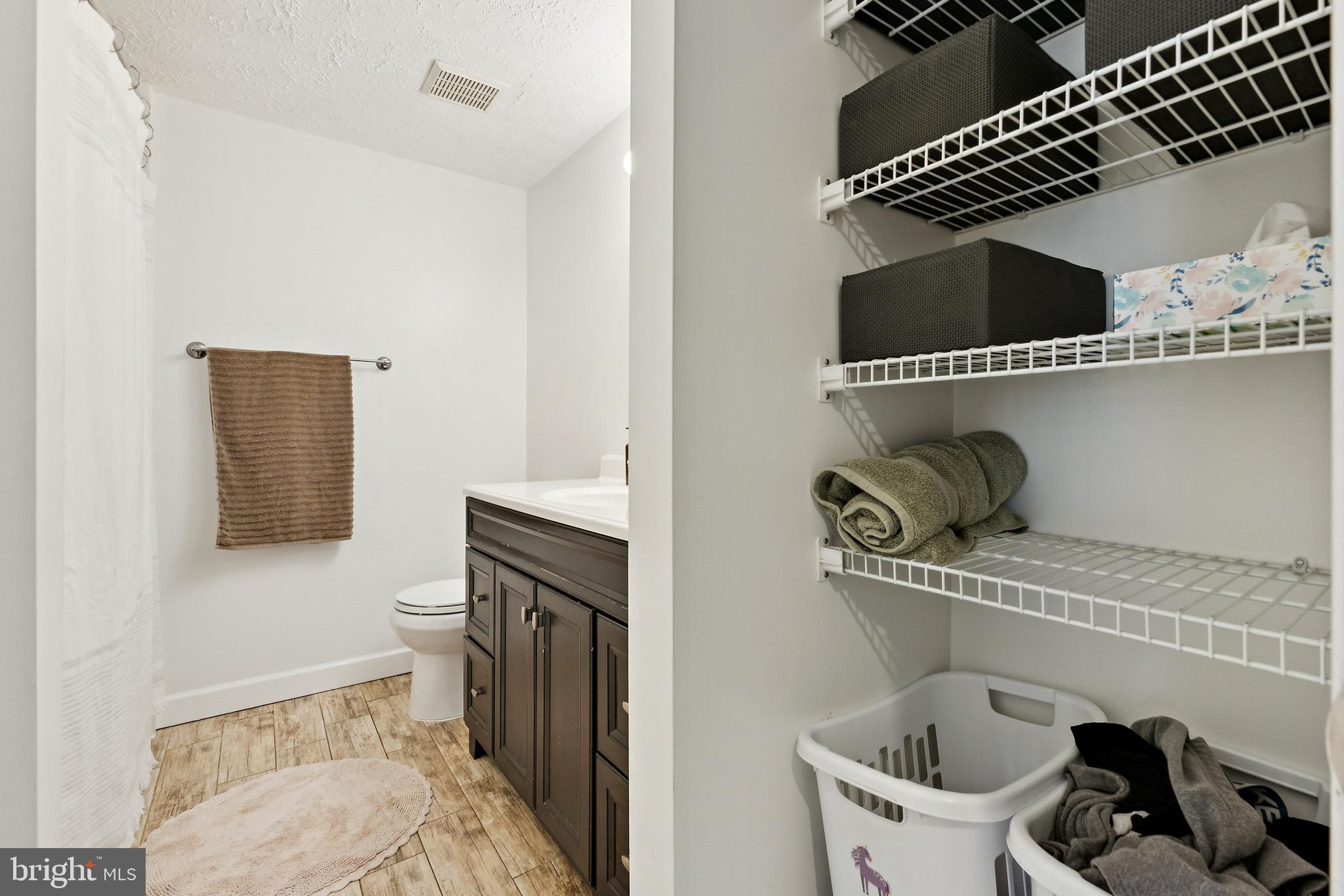 5851 ROCK FOREST COURT