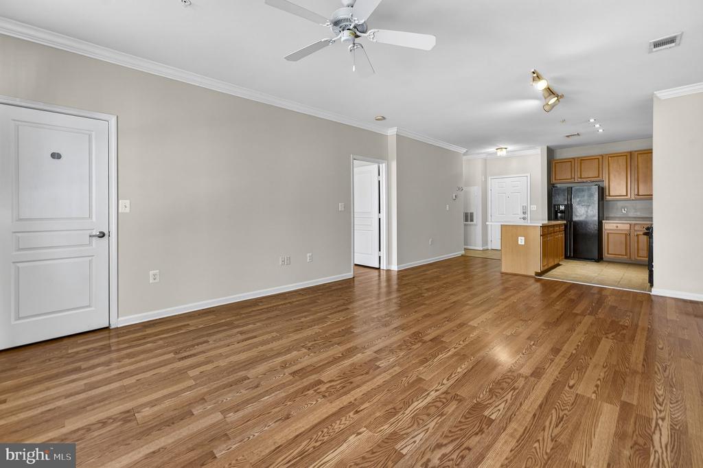12001 MARKET STREET 263