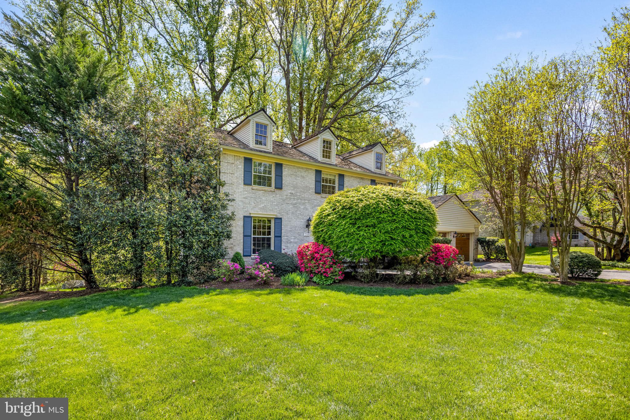 718 RIDGE DRIVE