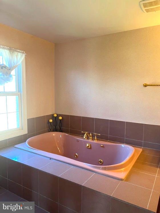 11816 WASHINGTON STREET